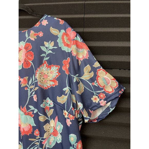 CW Classics Blue Multicolor Floral Blouse Size 2X Short Sleeve - Picture 2 of 12